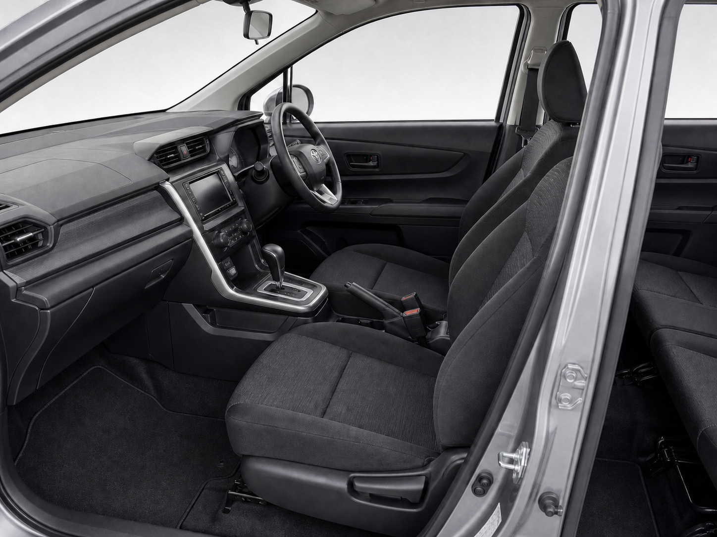 Galeri Toyota Avanza G 2022 4